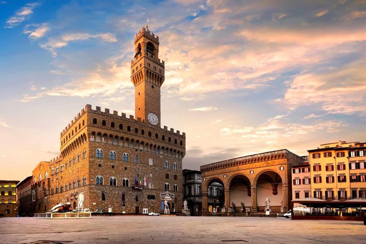 Apartamento Romantico Attichino Con Terrazzo Vista Duomo !!